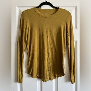 Aerie long sleeve top